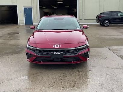 Used 2025 Hyundai Elantra Limited
