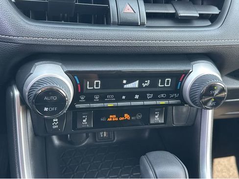 Used 2023 Toyota RAV4 XLE w/ Convenience Package AWD/4WD image 31