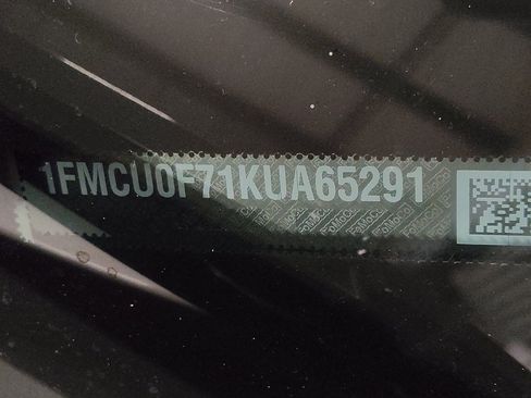 Used 2019 Ford Escape S FWD image 33