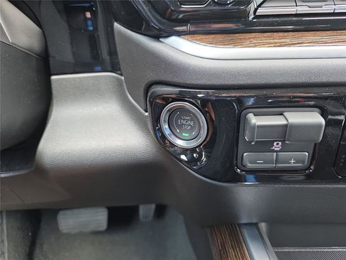 New 2026 GMC Sierra 1500 Elevation AWD/4WD image 21