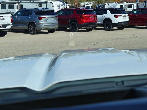 Used 2021 GMC Sierra 3500 Denali w/ Denali Ultimate Package image 25