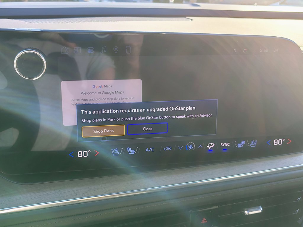 Used 2025 Chevrolet Suburban High Country AWD/4WD image 31