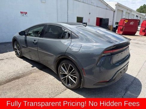 Used 2024 Toyota Prius XLE FWD image 4