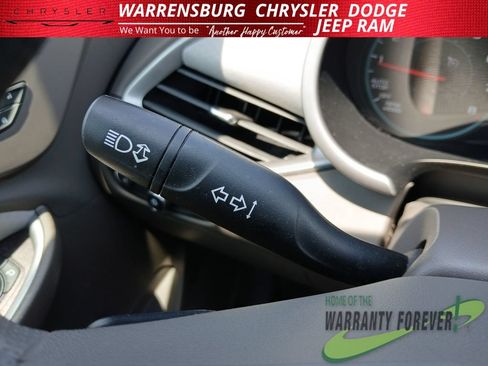Used 2022 Chevrolet Malibu LS FWD image 15