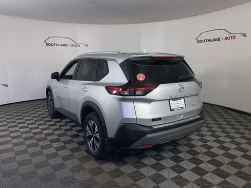Certified 2023 Nissan Rogue SV w/ SV Premium B Package image 8