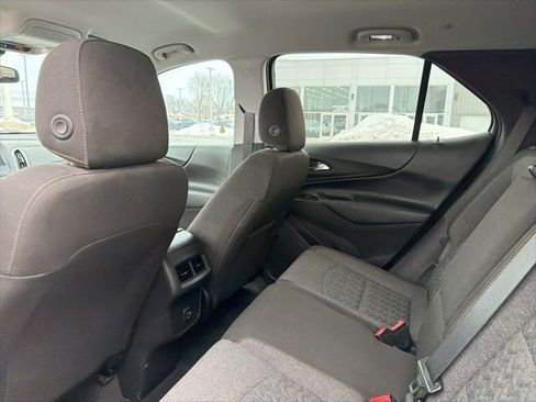 Used 2023 Chevrolet Equinox LT image 26