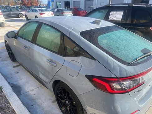 Used 2023 Honda Civic Sport image 8