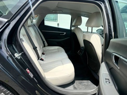 Used 2020 Hyundai Sonata Limited w/ Cargo Package FWD image 32