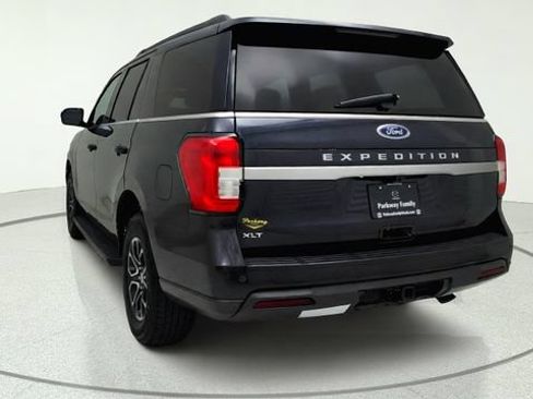 Used 2024 Ford Expedition XLT RWD image 6