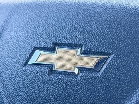 Used 2023 Chevrolet TrailBlazer LT AWD/4WD image 21