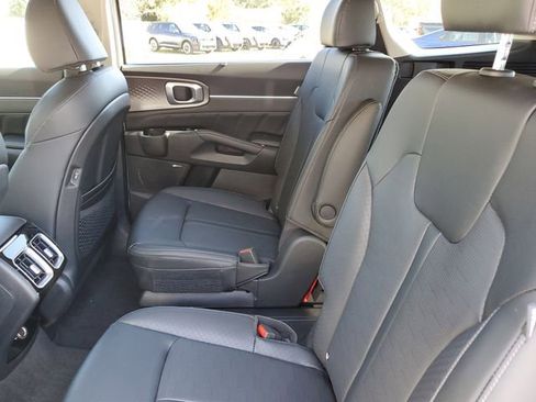 New 2026 Kia Sorento SX image 12