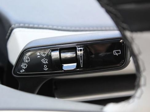 Used 2026 Lincoln Navigator Reserve AWD/4WD image 18