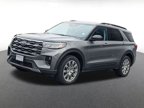 New 2026 Ford Explorer Active w/ Active Comfort Package image 7