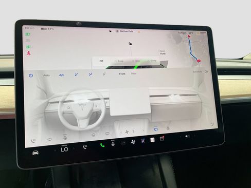 Used 2023 Tesla Model Y Performance AWD/4WD image 16