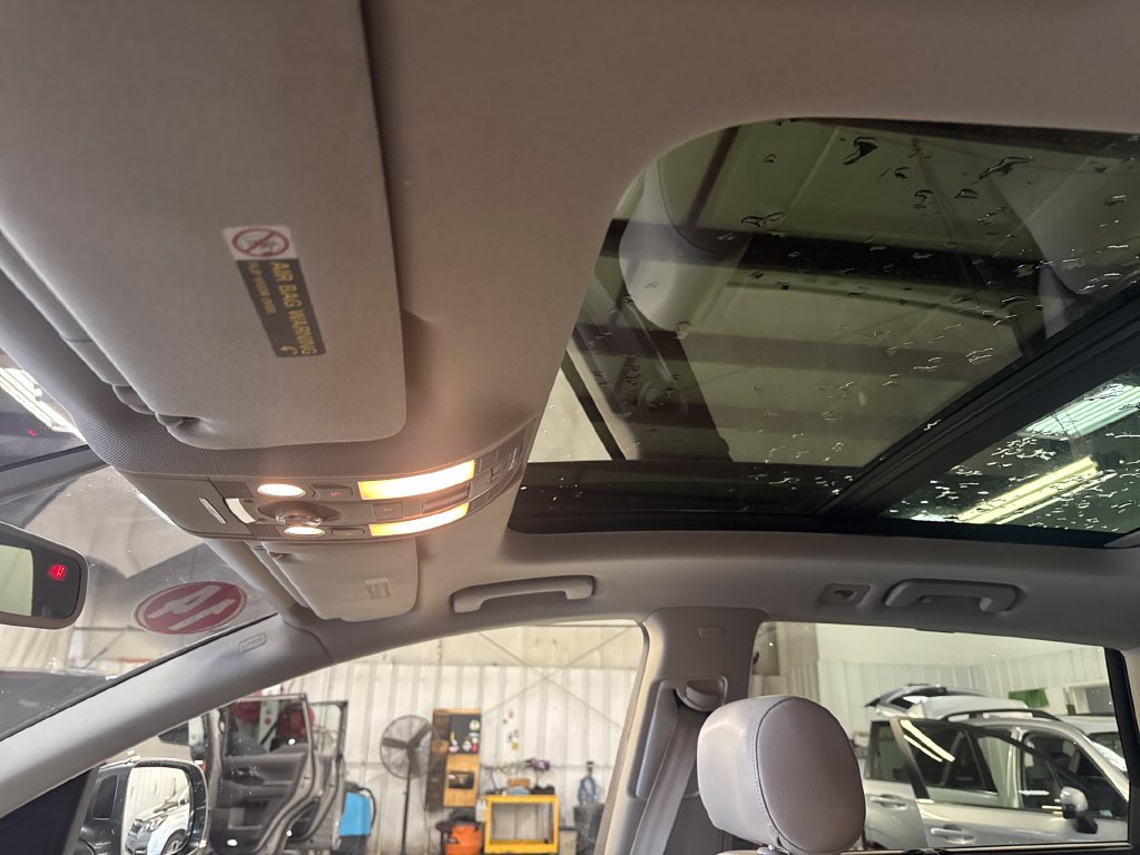 Used 2014 Audi Q7 TDI Prestige AWD/4WD image 12