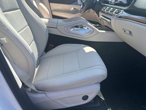 Certified 2026 Mercedes-Benz GLE 450 4MATIC image 36