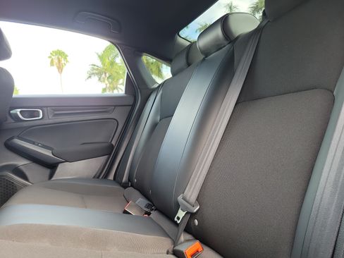 Certified 2023 Honda Civic Sport image 9
