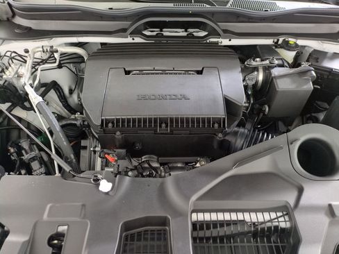 New 2026 Honda Pilot Touring image 21