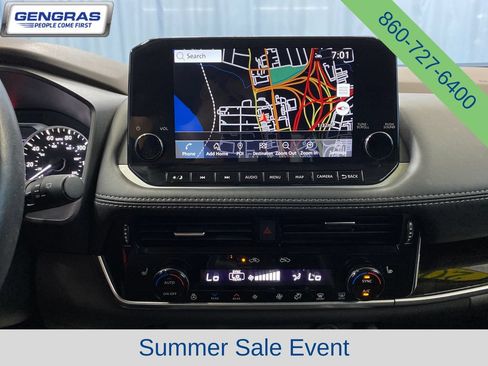 Used 2023 Nissan Rogue SL w/ SL Premium Package AWD/4WD image 18