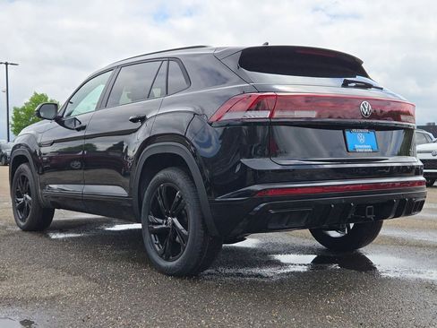 New 2026 Volkswagen Atlas Cross Sport SEL R-Line AWD/4WD image 5
