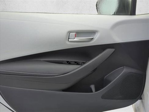 Certified 2023 Toyota Corolla SE image 10
