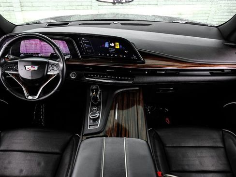 Used 2021 Cadillac Escalade ESV Premium Luxury image 10