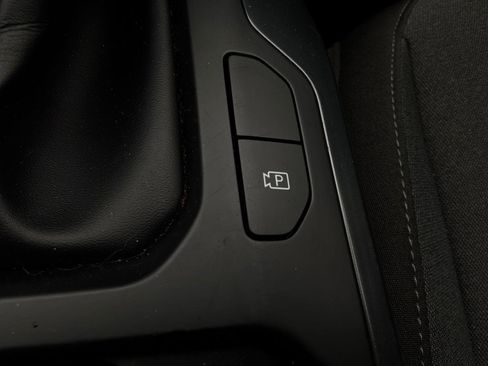 Used 2025 Kia K4 FWD image 24