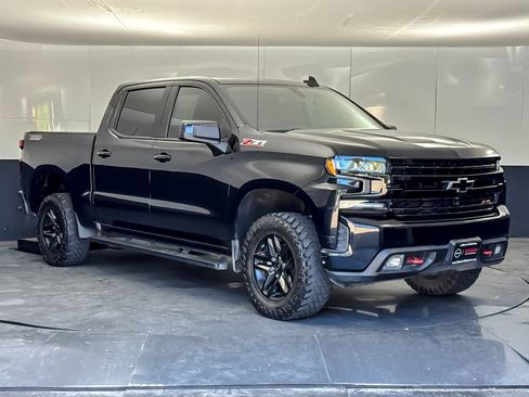 Used 2019 Chevrolet Silverado 1500 LT Trail Boss AWD/4WD image 1
