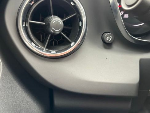 Used 2018 Chevrolet Camaro LT RWD image 28