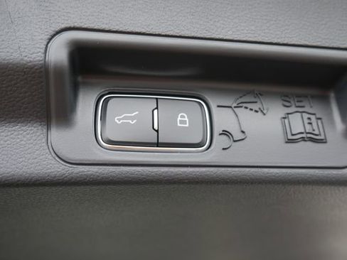 New 2026 Ford Explorer Active w/ Active Comfort Package image 12