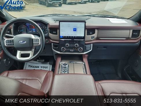 Used 2024 Ford Expedition Limited AWD/4WD image 10