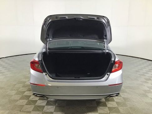Used 2021 Honda Accord Touring image 22