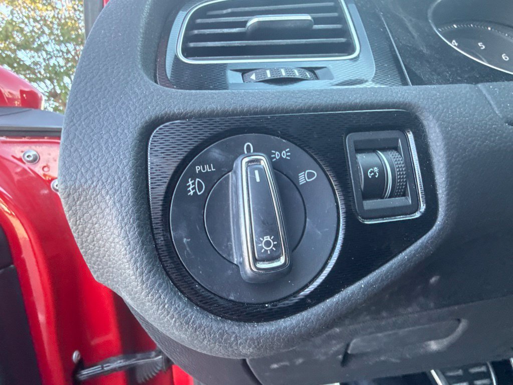 Used 2017 Volkswagen GTI S FWD image 20