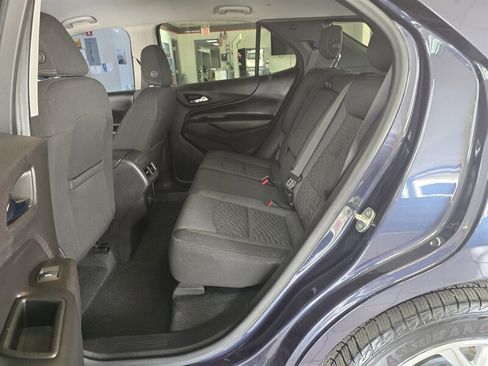 Used 2019 Chevrolet Equinox LT AWD/4WD image 11