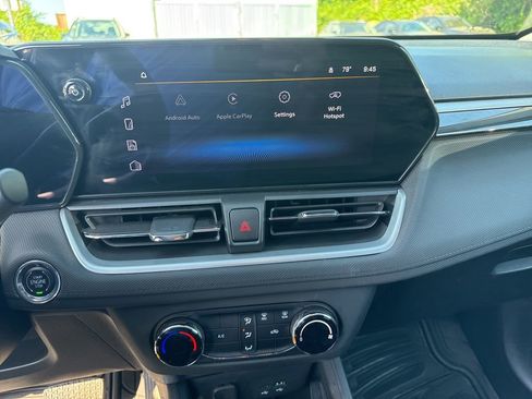 Used 2024 Chevrolet TrailBlazer LS w/ LS Convenience Package FWD image 7