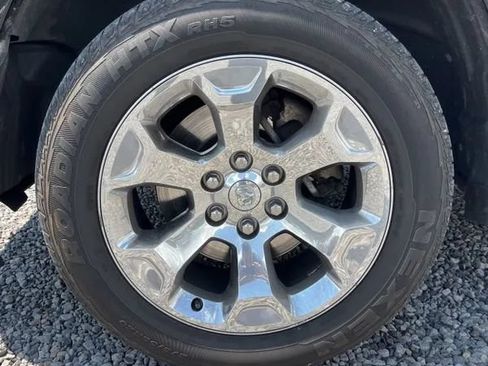 Used 2019 RAM 1500 Big Horn AWD/4WD image 18