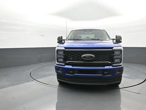 New 2026 Ford F250 4x4 Crew Cab Super Duty image 3
