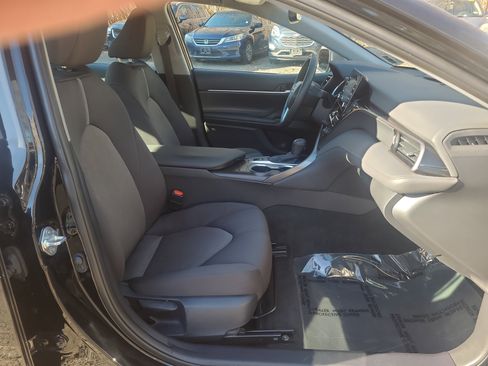 Certified 2023 Toyota Camry LE image 17