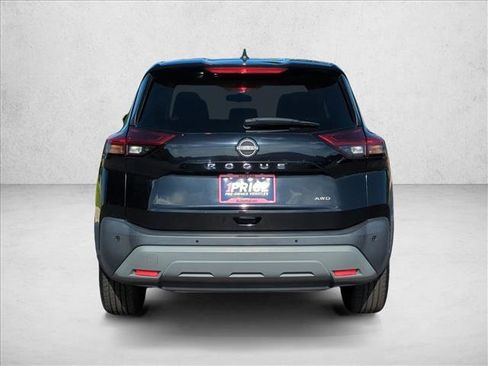 Used 2023 Nissan Rogue S AWD/4WD image 7