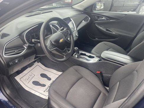 Used 2020 Chevrolet Malibu LT image 10