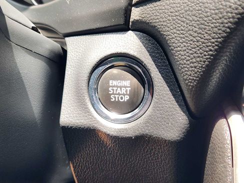 Used 2022 Toyota RAV4 XLE Premium FWD image 20