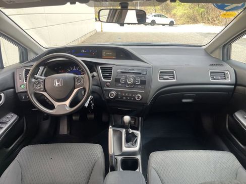 Used 2014 Honda Civic LX image 9