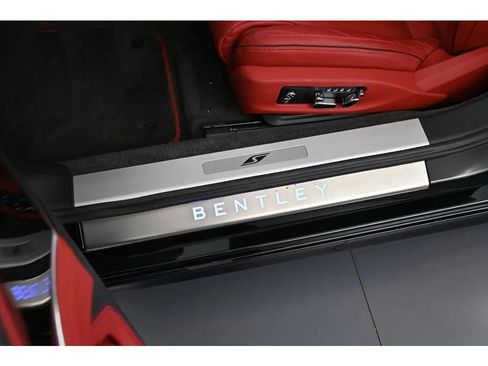 Certified 2023 Bentley Continental GT V8 AWD/4WD image 16