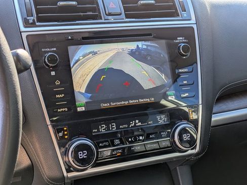 Used 2018 Subaru Outback 3.6R Limited image 15