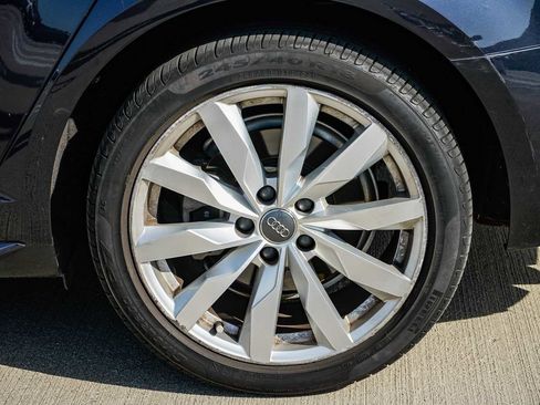 Used 2018 Audi A4 2.0T Ultra Premium w/ 18" Wheel Package image 10