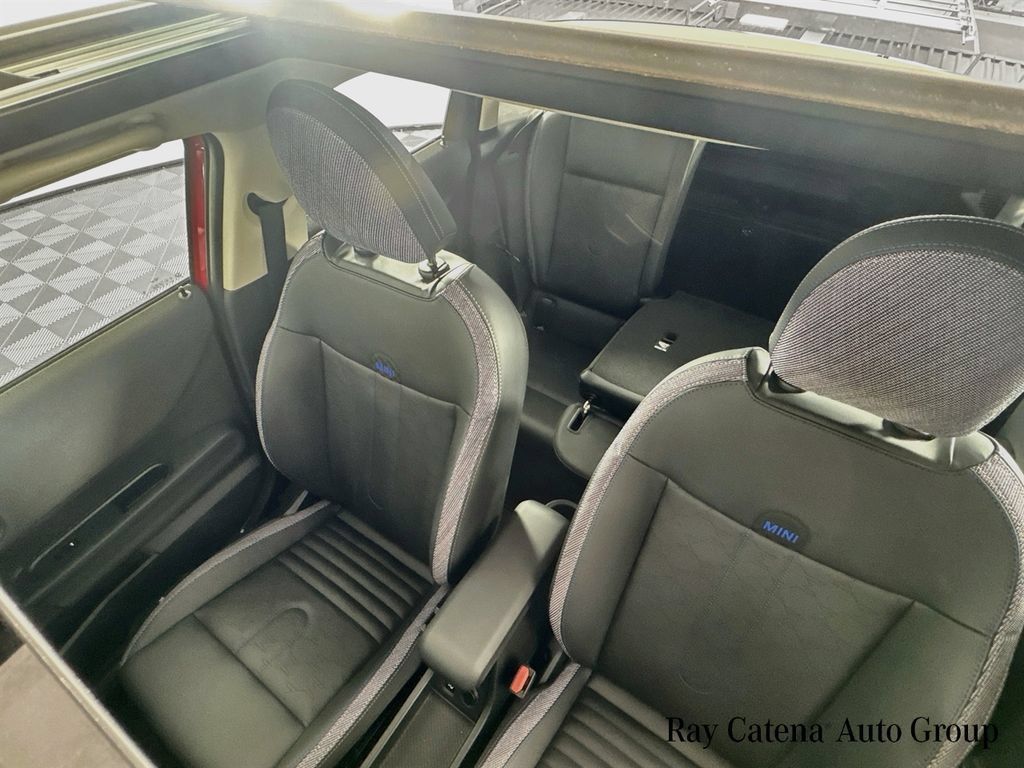 Certified 2025 MINI Cooper S FWD image 21