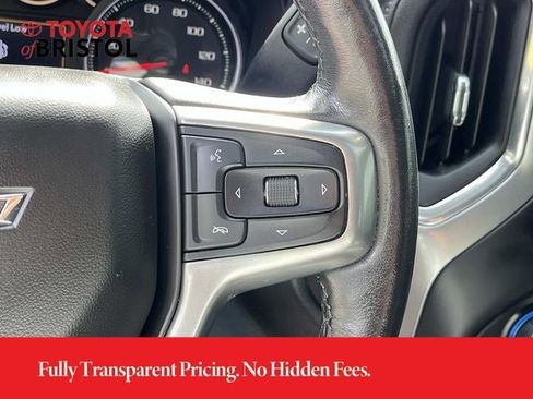 Used 2020 Chevrolet Silverado 1500 LT Trail Boss w/ Midnight Edition AWD/4WD image 31
