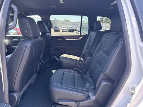 New 2026 GMC Acadia Elevation w/ Black Edition AWD/4WD image 10