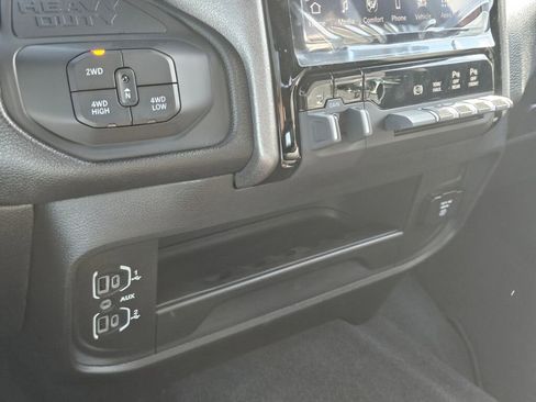 New 2025 RAM 2500 Tradesman image 21