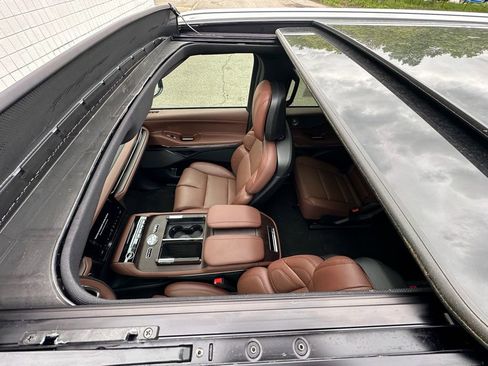 New 2026 Lincoln Navigator L Reserve AWD/4WD image 7